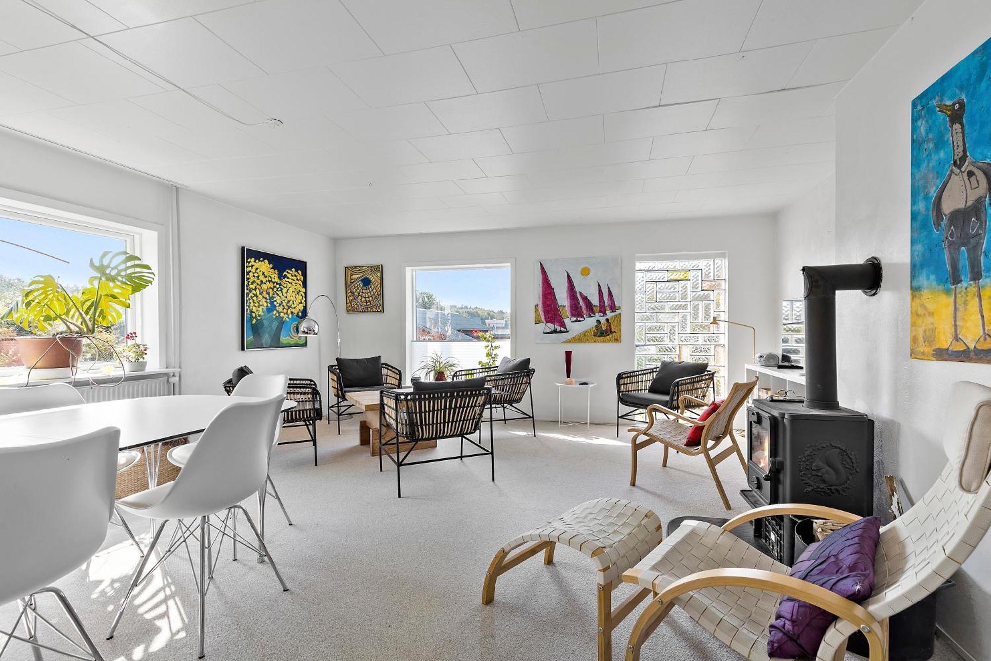 Logi I Hus Med Kunst Og Have Acomodação com café da manhã Vestervig Exterior foto