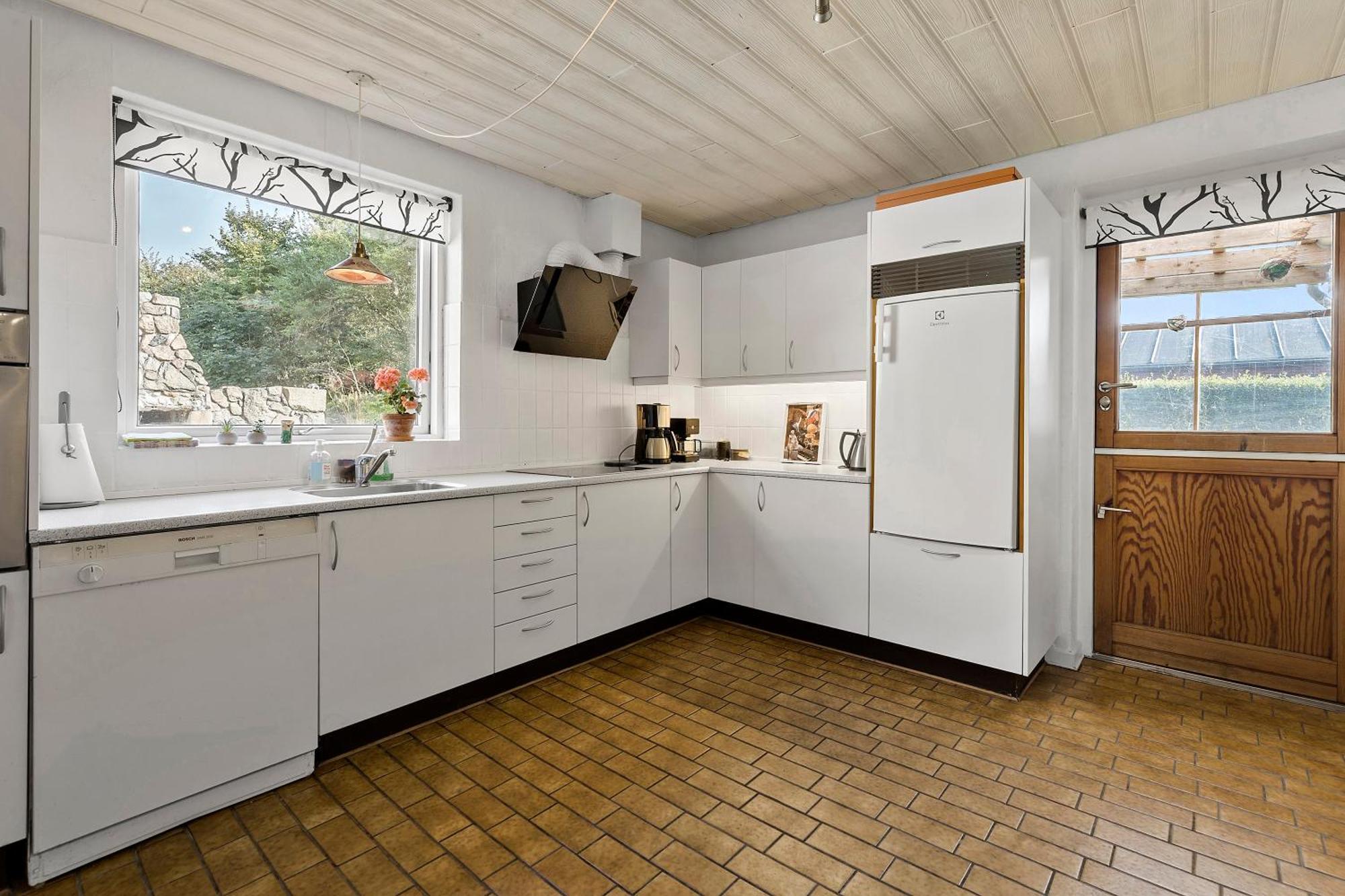 Logi I Hus Med Kunst Og Have Acomodação com café da manhã Vestervig Exterior foto